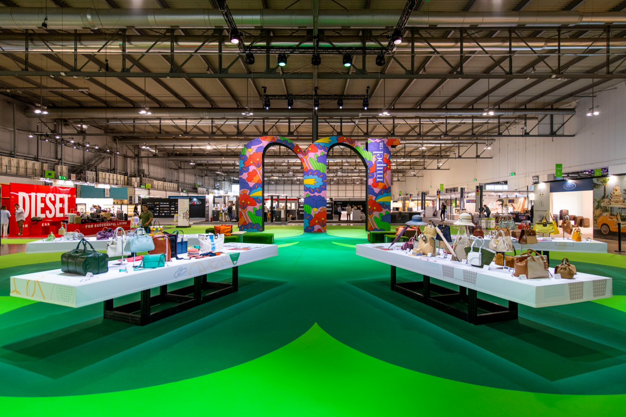 Italian leather goods: a slight improvement in a scenario that remains negative