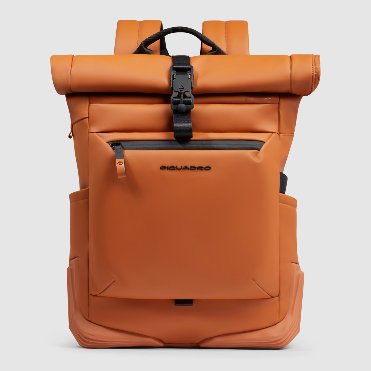 Piquadro at Pitti: when your bag thinks before you do